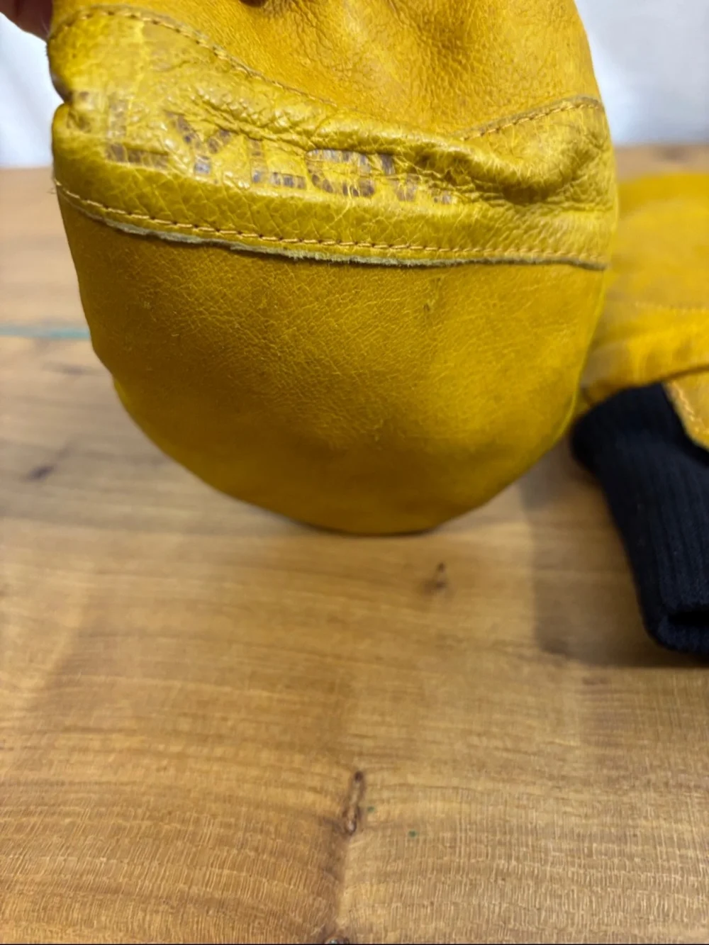 FlyLow Leather Ski Winter Mitten Style Gloves - Unisex Medium -